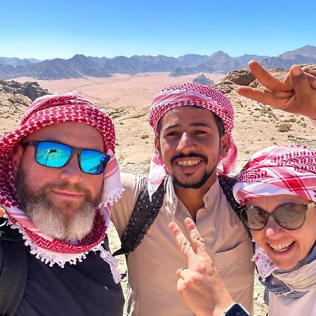 Wadi Rum Bubble Tent & Bedouin Style 外观 照片