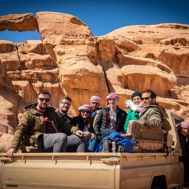 Wadi Rum Bubble Tent & Bedouin Style 外观 照片