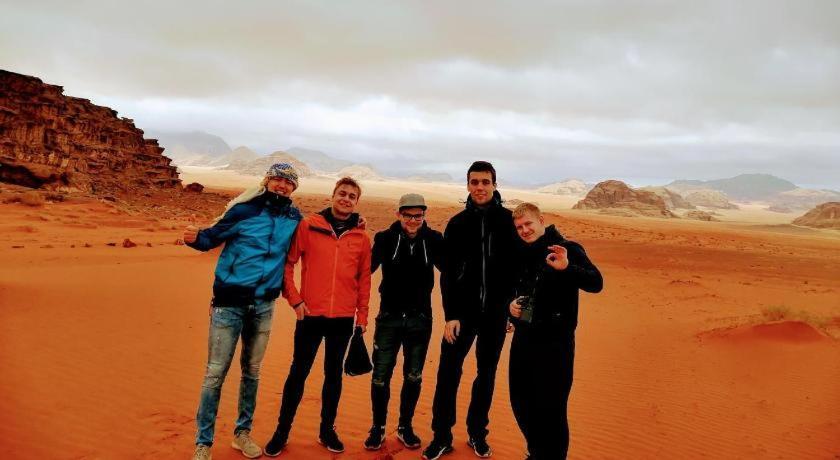Wadi Rum Bubble Tent & Bedouin Style 外观 照片